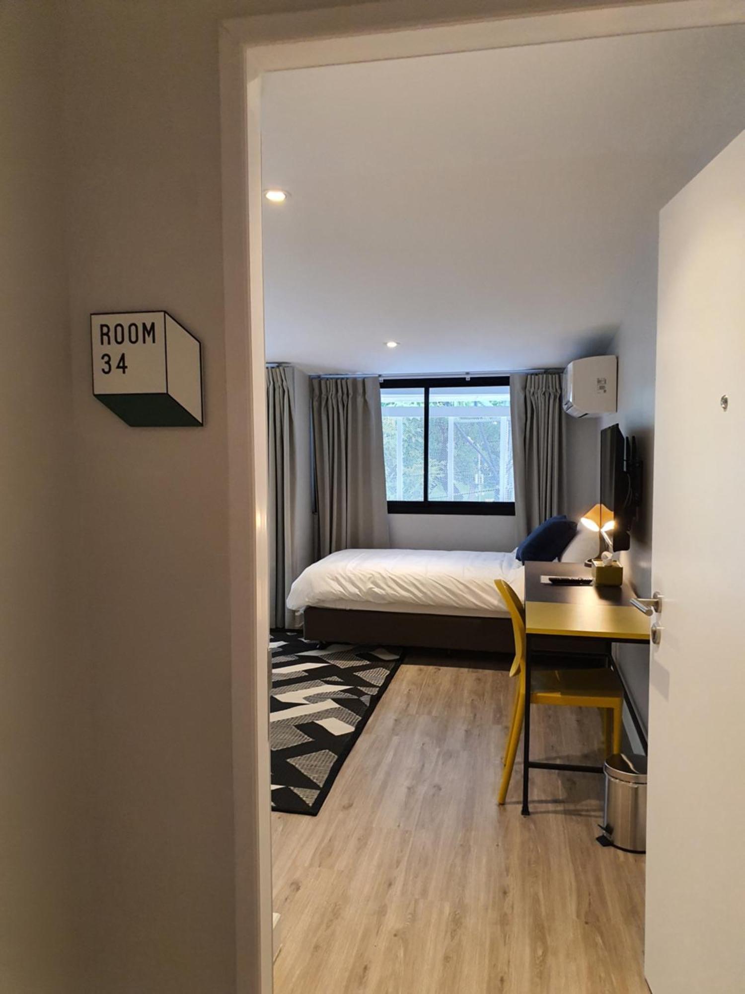 Roompini Bangkok Quarto foto